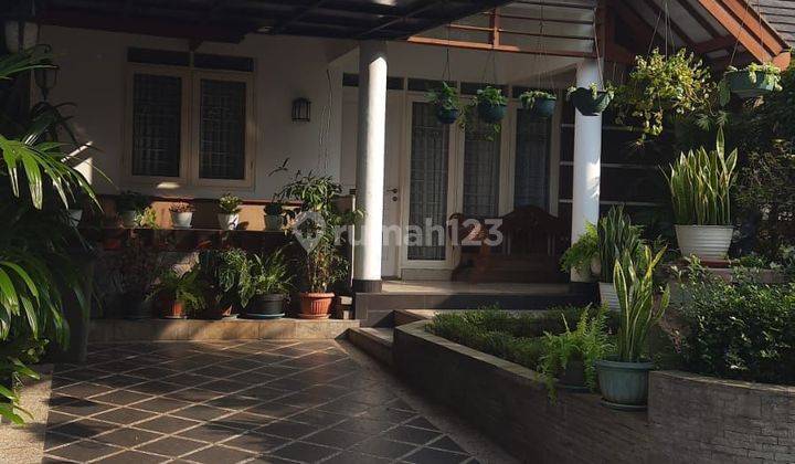 Jual Rumah 3 Lantai Full Furnish di Dago Resort Bandung 1