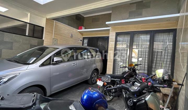 Sewa Rumah Modern 2 Lantai di Sayap Turangga Bandung Kota