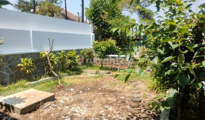 Sewa Rumah Nyaman Asri di Sayap Gegerkalong Hilir Bandung Utara 2