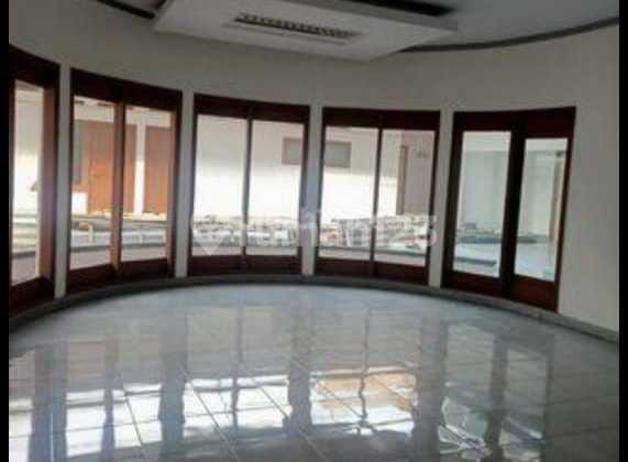 Rent Commercial House, Spacious, in Premium Main Road Dago Bandung Location