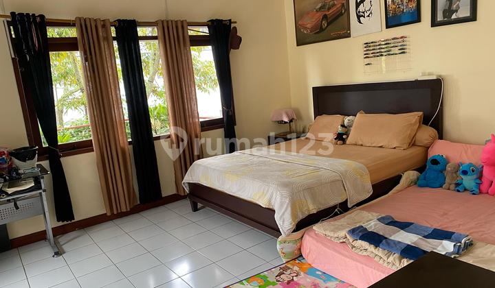 Jual Rumah Villa Ada Kolam Renang Di DAGO GIRI Bandung 2