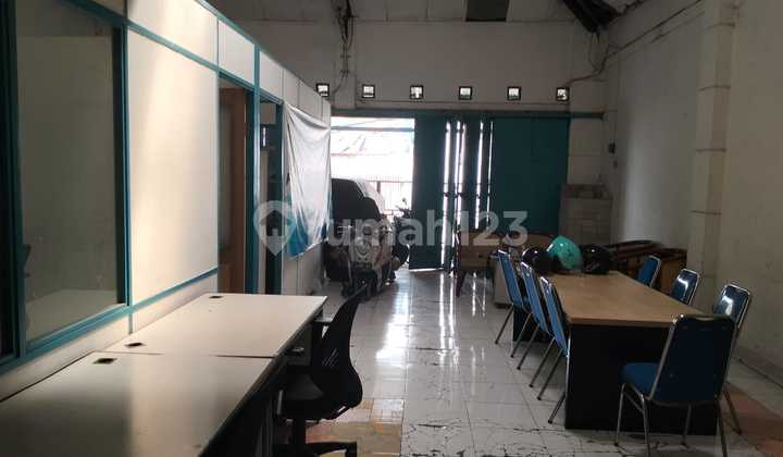 Strategic Ready-to-Use Warehouse & Office Rental in Sayap Rajawali, Bandung Strategic Ready-to-Use Warehouse & Office Rental in Sayap Rajawali, Bandung