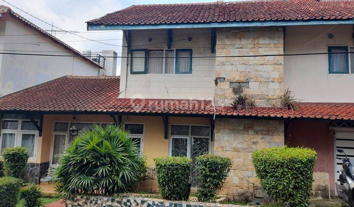 Rumah 2 Lantai Jual Cepat di Komplek Sayap Cikutra Bandung  2