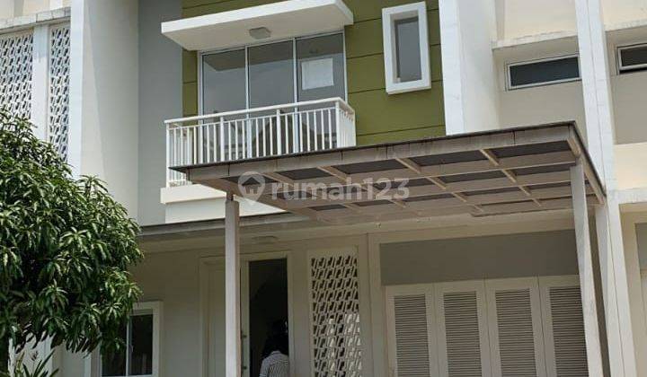 Rumah Modern 2 Lantai di Cluster Amanda Summarecon Bandung 1