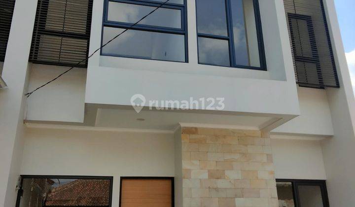 Rumah Baru 2 Lantai Siap Huni di Cisaranteun Arcamanik Bandung 1