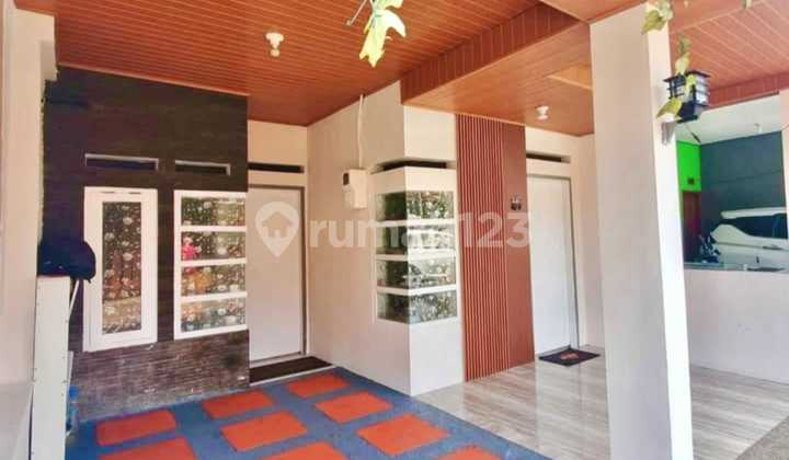 Newly Renovated + Furnished 2.5-Storey House in Kiaracondong Cluster, Bandung 2