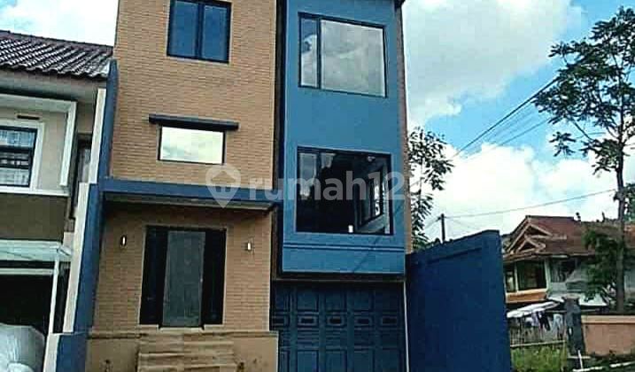 Jual Rumah Villa Murah 3 lantai Di DAERAH PUNCLUT BANDUNG UTARA 
