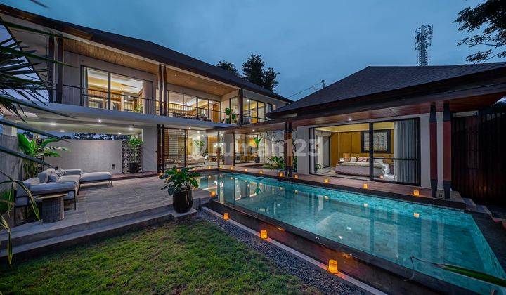 FOR SALE LUXURY VILLA WITH NATURAL FEEL IN JIMBARAN BALI 1