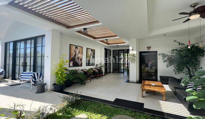 For Sale Spacious Villa with Sea View Kampial Nusa Dua Bali 1