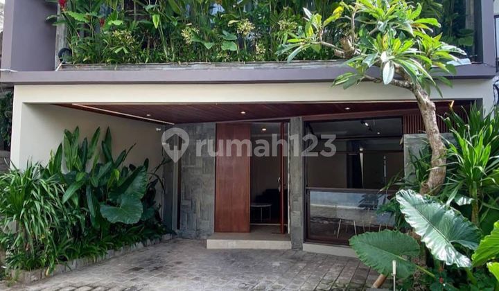 Modern Villa Toya Ning Ungasan Furnished Modern Villa Toya Ning Ungasan Furnished