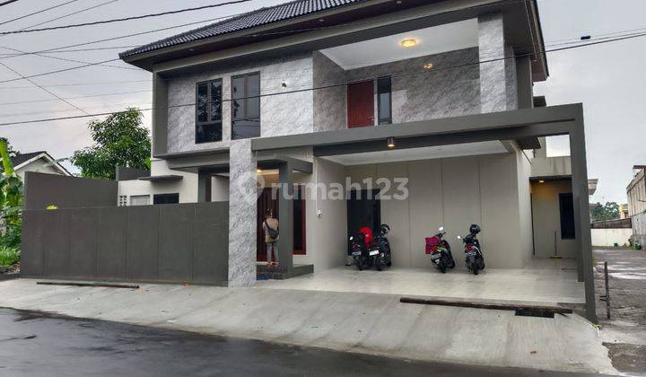 Dijual Rumah Baru Moderen Jln Lebar Maguwoharjo Sleman 2