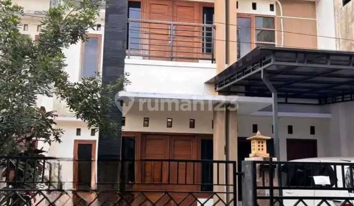 For Sale Luxury Home in Umbulharjo City Center Yogyakarta