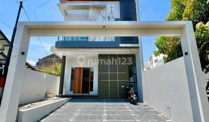 Dijual Rumah Mewah Strategis Kawasan Premium Dekat Ugm Jakal Km7 2