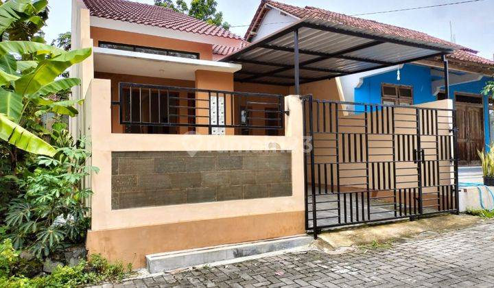 Dijual Rumah Baru Dekat Passr Staan Maguwoharjo Sleman 2