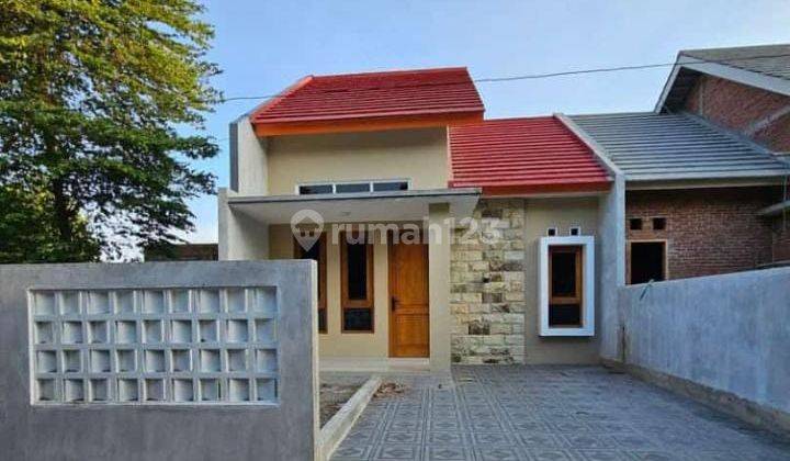 Dijual Rumah Cantik Strategis Dekat Jln Raya Jogja Solo Berbah 1