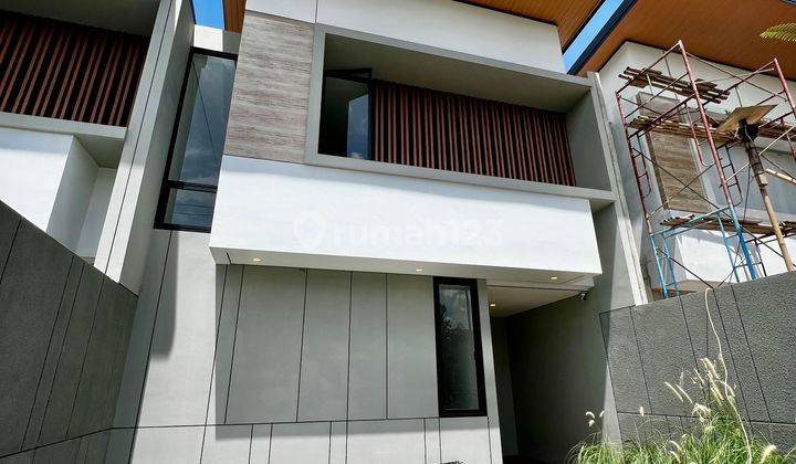 Dijual Rumah Mewah Full Furnish Tepi Jln Aspal Palagan Km 9.5  1