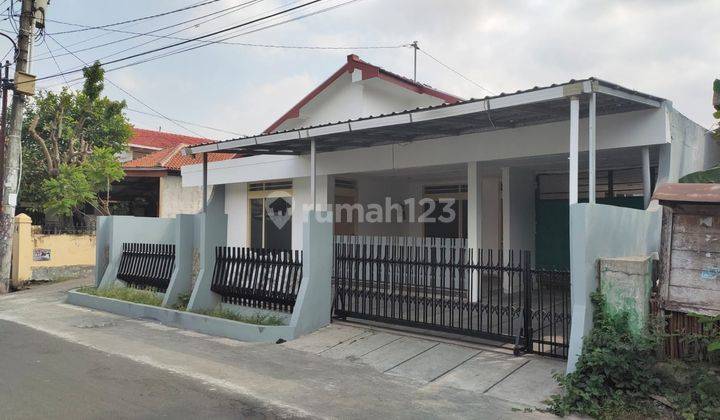 Dijual Rumah Strategis Lahan Luas Dekat Jln Raya Wirobrajan 1