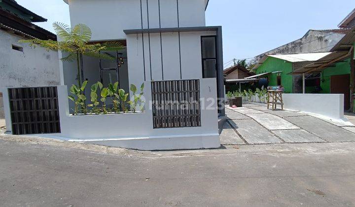 Rumah Minimalis Elegan Murah Dekat Kampus Uii Jakal Km 12,5 1