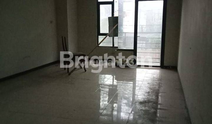 Ruko Strategis, 0 Jalan Raya Antar Kota/provinsi 2