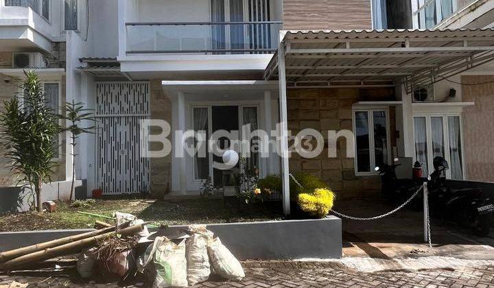 Beautiful 2-story villa near JP3, Batu city.