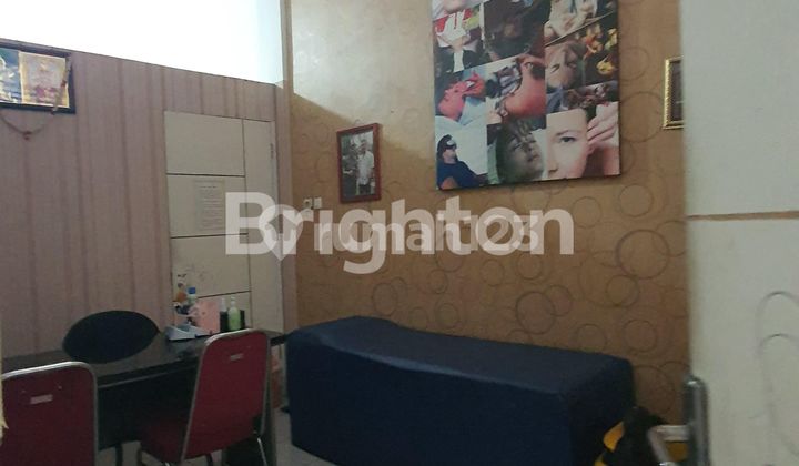 Provincial Road Zero Shop House Near the Main Market of Batu City 2