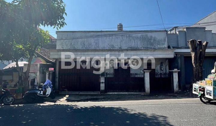 Rumah Usaha 2 Lt Lebar Nol Jalan Propinsi Jalan Kaki ke Alun Alun Kota Batu 1