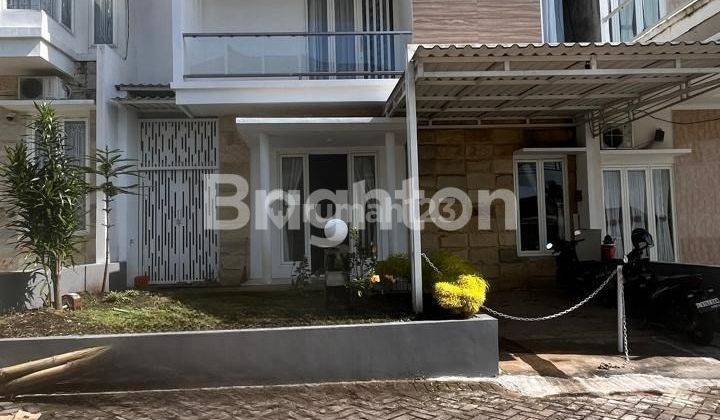 Villa Cantik 2 Lantai dekat Jatim Park 3 Kota Batu 1