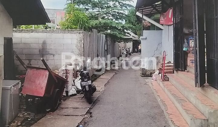 Tanah Luas Siap Bangun di Kawasan Strategis, Mampang Prapatan, Jaksel. Harga Negotiable!