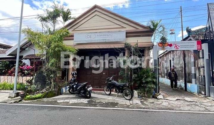 Rumah Cantik Siap Huni di Poros Jalan Kota Batu
