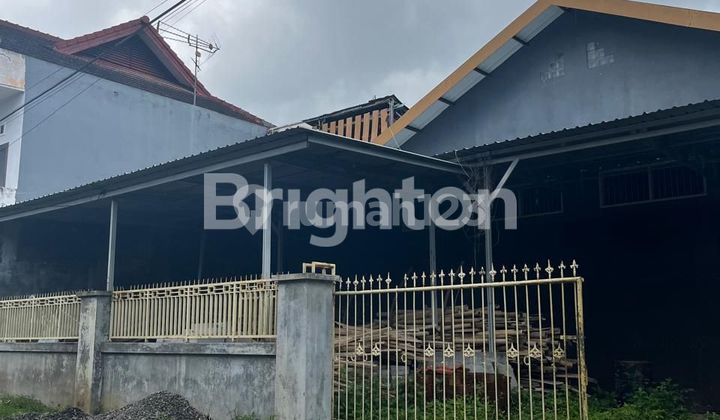 Gudang Luas Posisi Hook di Kota Batu 2