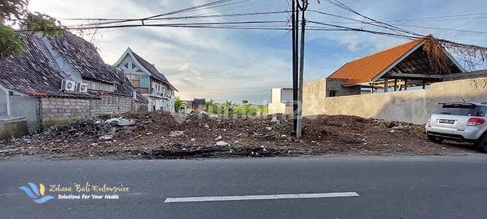 LAND FOR SALE ROADSIDE COMMERCIAL AREA IN CANGGU