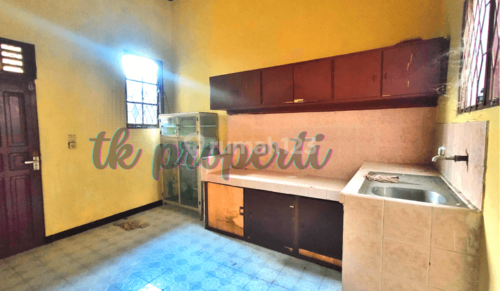 Disewa Rumah Secondary Murah Dan Strategis. Lokasi di Paris 2,l, Pontianak Kota Ed  6