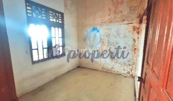 Disewa Rumah Secondary Murah Dan Strategis. Lokasi di Paris 2,l, Pontianak Kota Ed  12