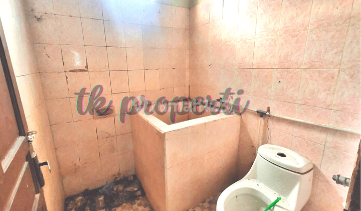 Disewa Rumah Strategis Bonus Perabotan Jl.paris 2 Pontianak ed  9