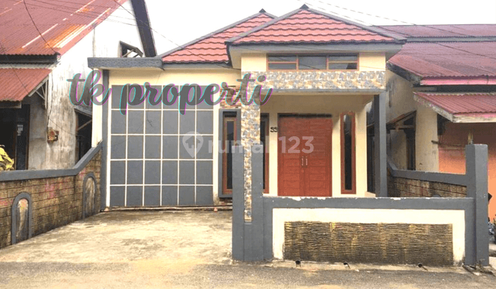 Disewa Rumah Strategis Bebas Banjir Jl.husein Hamzah Pontianak,kalimantan Barat ed  1