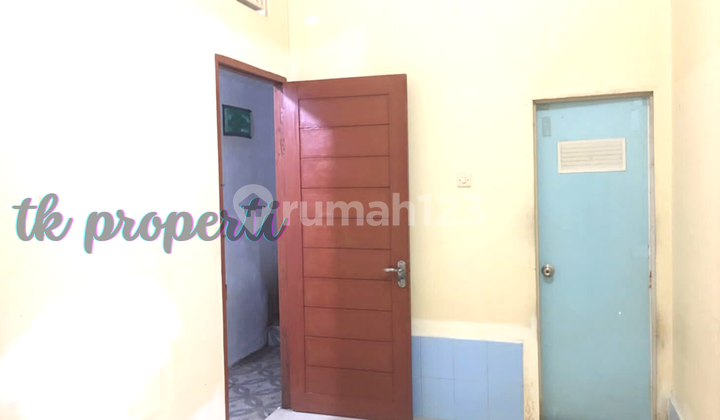 Disewa Rumah Strategis Bebas Banjir Jl.husein Hamzah Pontianak,kalimantan Barat ed  6