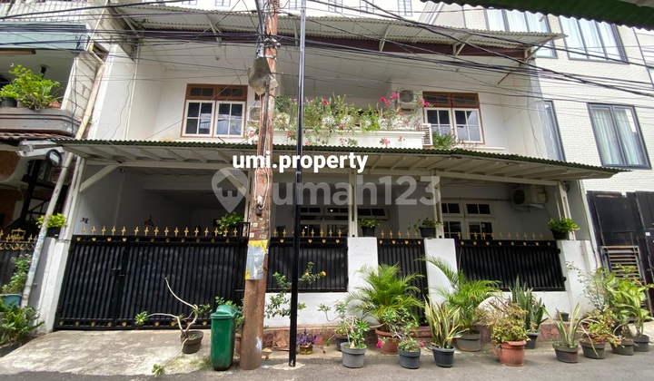 Rumah Siap Huni Dekat Grand Indonesia Jakarta Pusat Rumah Siap Huni Dekat Grand Indonesia Jakarta Pusat