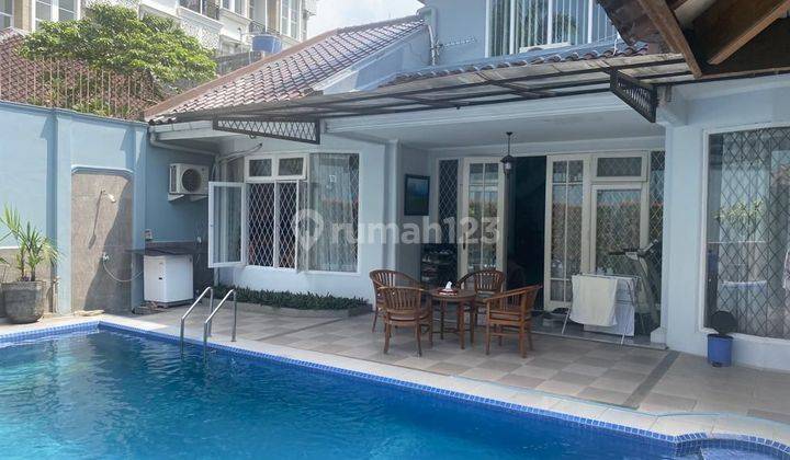 Rumah Mewah dengan Private Pool di Jati Padang Jakarta Selatan 2