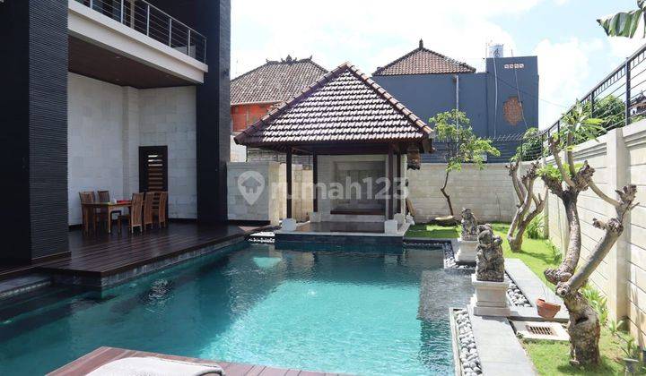 Rumah Mewah 2 Lantai Ada Kolam Renang di Denpasar,Bali 1