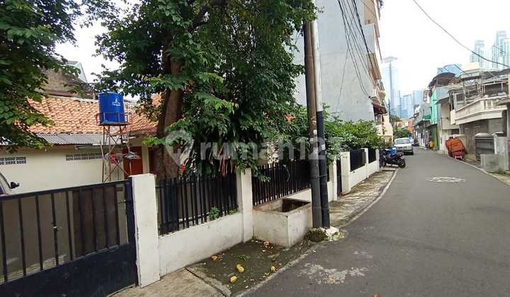 Jual Rumah Secondary di Setiabudi Jakarta Selatan 2