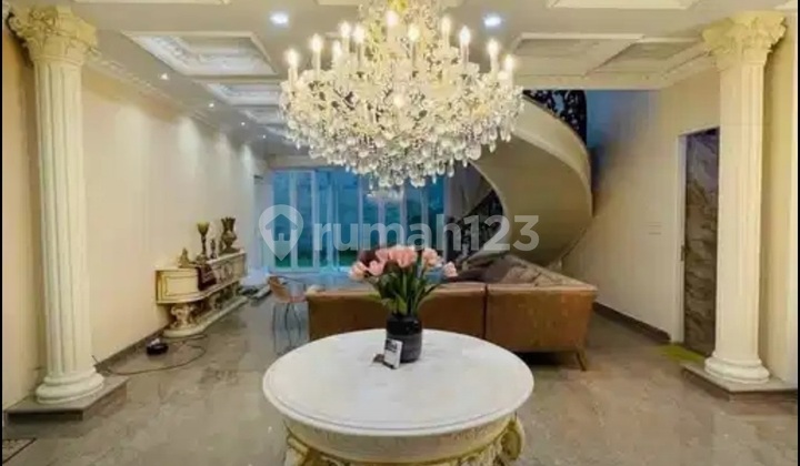 Dijual Rumah Siap Huni Di Area Kemang Jakarta Selatan 2