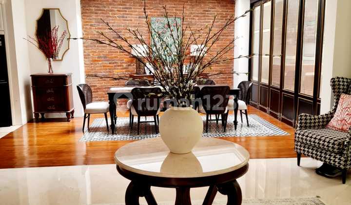 Luxury House Dalam Cluster Exclusive di Bintaro Jaya 2