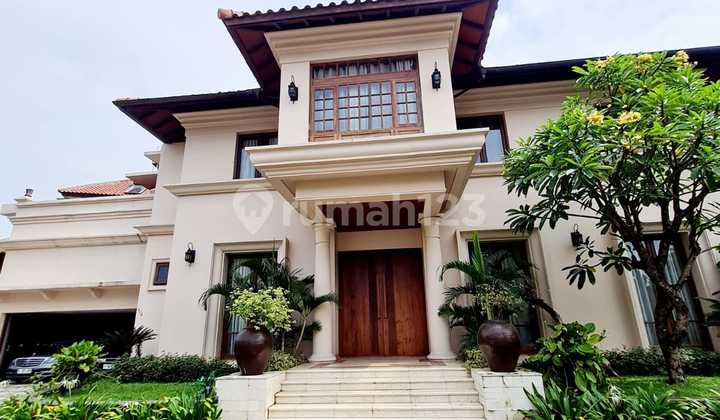 Luxury House Dalam Cluster Exclusive di Bintaro Jaya