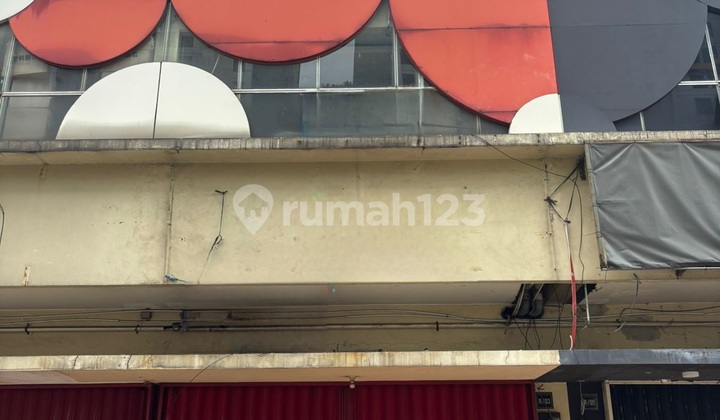 Strategic 3-Storey Unfurnished Ruko Premium Location in Gading Serpong Strategic 3-Storey Unfurnished Ruko Premium Location in Gading Serpong