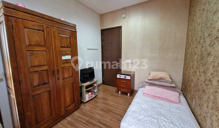 Nice Semi-Furnished House at BSD Eminent 2