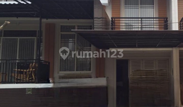 Rumah Bagus 2,5lantai Shm Di Bsd Residence One
