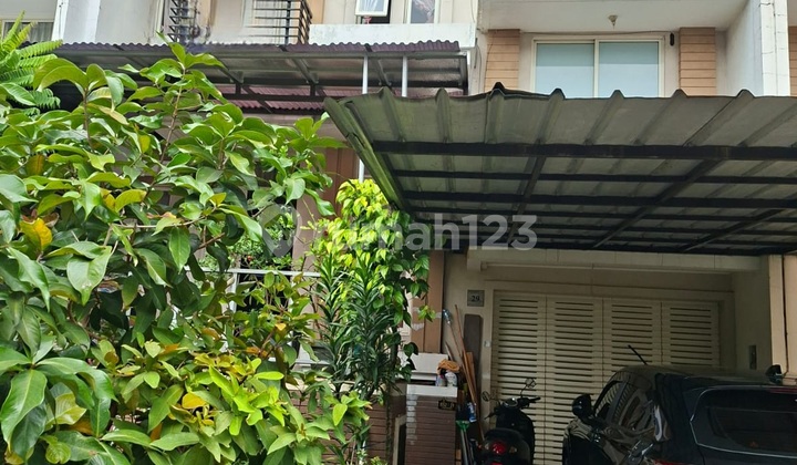 Nice House Residence One In Bsd Tangerang