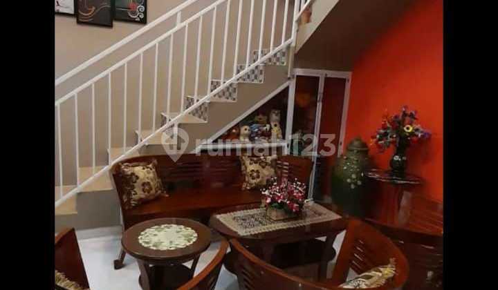 Rumah 2 Lantai Bagus Sertifikat Hak Milik 7