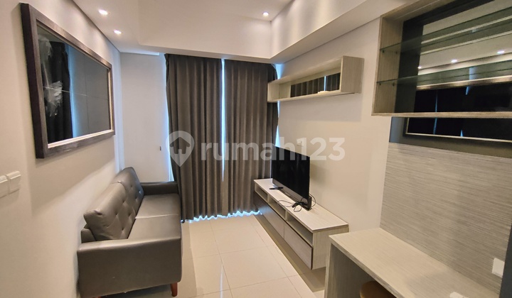 Rent 2BR Nice Unit at Taman Anggrek Residence Apartment