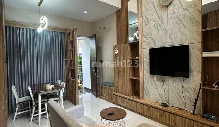 Dijual Cepat Rumah Cantik Riviera Metland Puri Uk. 8x15 Hadap Selatan Harga Nego Full Furnished 2